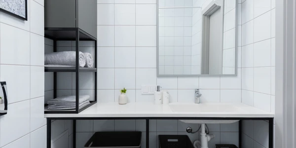 Minimalistick&aacute; koupelna